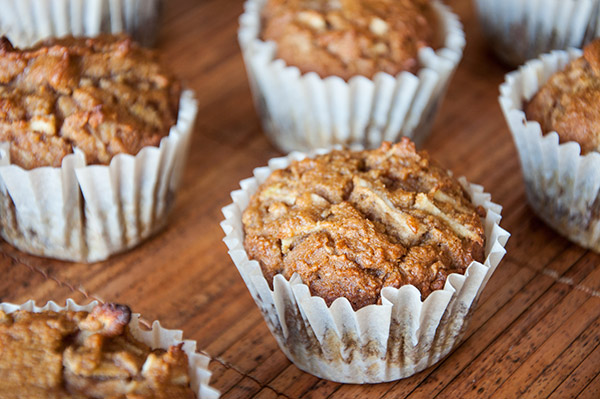 apple-muffins